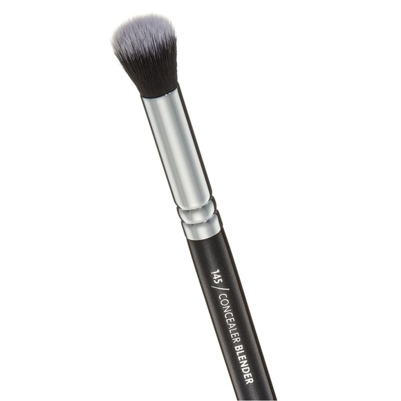 Zoeva 145 Concealer Brush - Picture 4 of 4